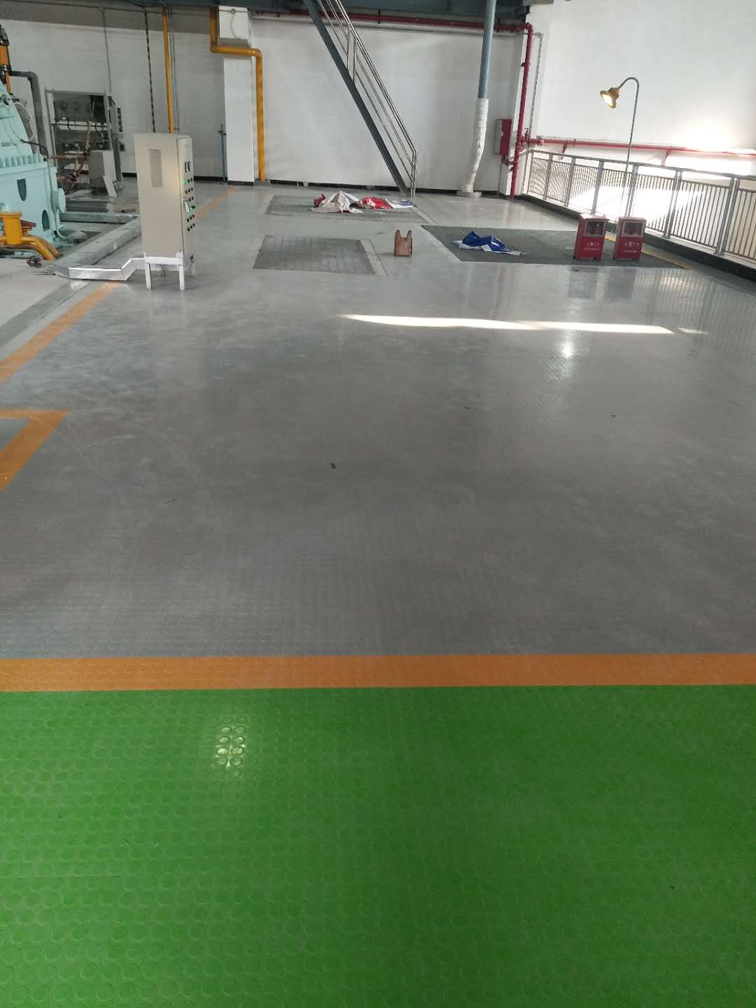 片材橡胶地板